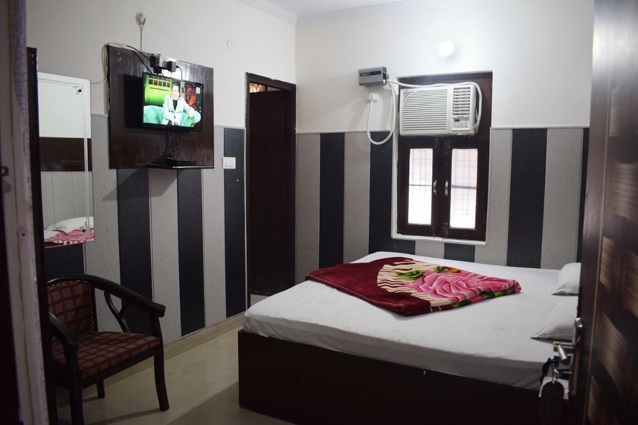 Hotel Thakur Ji Haridwār Exterior photo